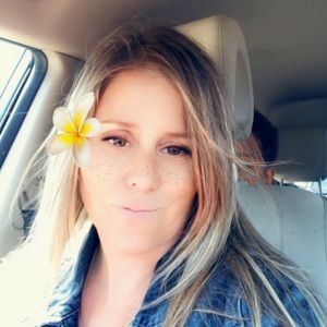 Meet your Posher, Cristina